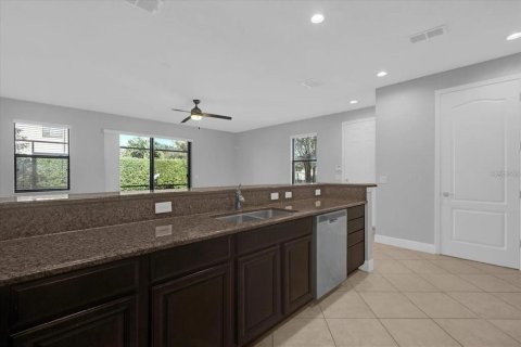 Townhouse in Orlando, Florida 3 bedrooms, 165.27 sq.m. № 1901409 - photo 10