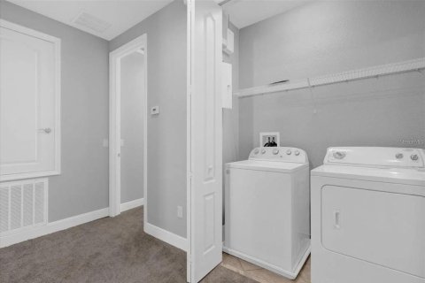 Townhouse in Orlando, Florida 3 bedrooms, 165.27 sq.m. № 1901409 - photo 26