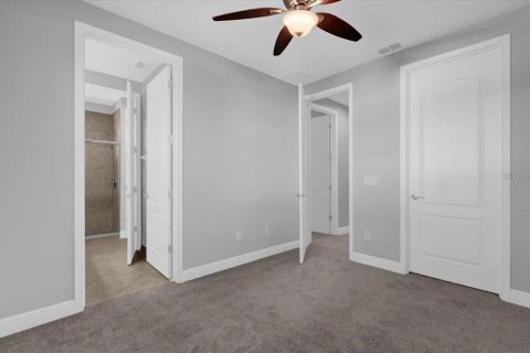 Townhouse in Orlando, Florida 3 bedrooms, 165.27 sq.m. № 1901409 - photo 23