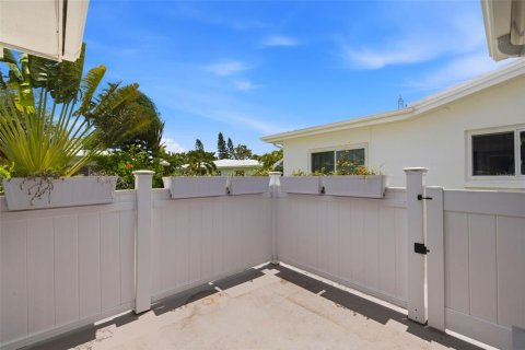 House in Pinellas Park, Florida 2 bedrooms, 96.99 sq.m. № 2237819 - photo 20