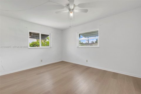 Casa en venta en Margate, Florida, 3 dormitorios, 162.39 m2 № 1992980 - foto 21