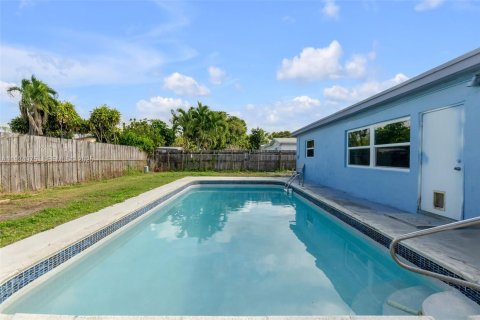 Casa en venta en Margate, Florida, 3 dormitorios, 162.39 m2 № 1992980 - foto 27
