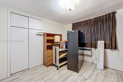 Купить кондоминиум в Корал-Гейблс, Флорида 2 спальни, 69.49м2, № 2002928 - фото 24