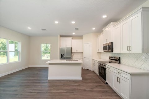 House in Ocala, Florida 3 bedrooms, 150.04 sq.m. № 1539907 - photo 8