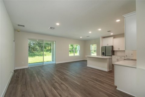 House in Ocala, Florida 3 bedrooms, 150.04 sq.m. № 1539907 - photo 5