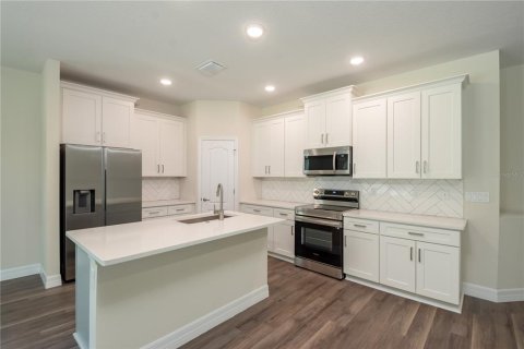 House in Ocala, Florida 3 bedrooms, 150.04 sq.m. № 1539907 - photo 7