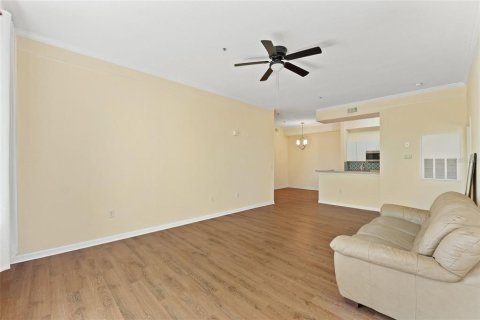 Condo in Tampa, Florida, 2 bedrooms  № 1589693 - photo 21