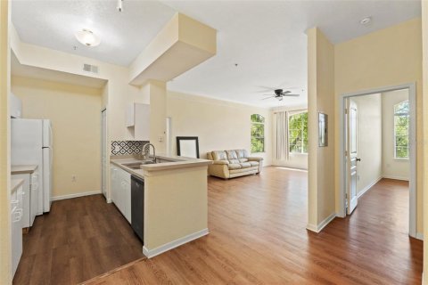 Condo in Tampa, Florida, 2 bedrooms  № 1589693 - photo 15