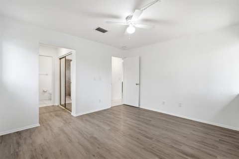Casa en venta en Port St. Lucie, Florida, 2 dormitorios, 96.25 m2 № 2078324 - foto 16