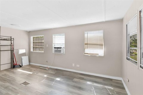 Apartment in Winter Haven, Florida 1 bedroom, 44.59 sq.m. № 1835446 - photo 8