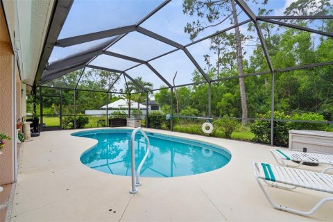 House in Cape Coral, Florida 3 bedrooms, 159.88 sq.m. № 1773644 - photo 20