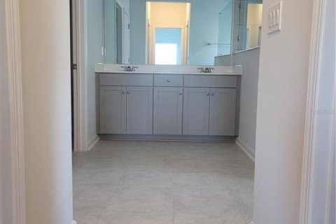 House in Palm Coast, Florida 3 bedrooms, 171.31 sq.m. № 1794941 - photo 16