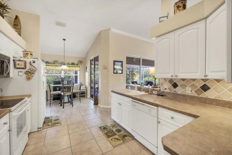 Villa ou maison à vendre à Englewood, Floride: 3 chambres, 163.14 m2 № 2148548 - photo 13