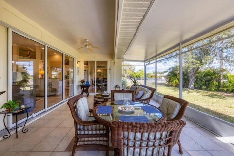 Villa ou maison à vendre à Englewood, Floride: 3 chambres, 163.14 m2 № 2148548 - photo 17
