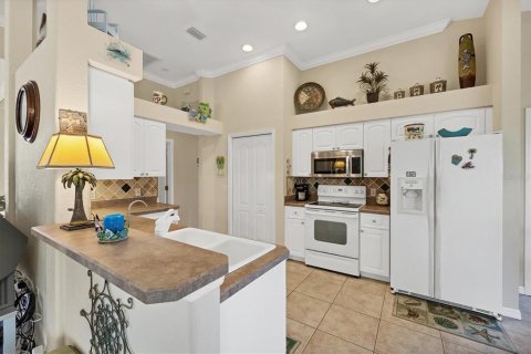 Villa ou maison à vendre à Englewood, Floride: 3 chambres, 163.14 m2 № 2148548 - photo 11