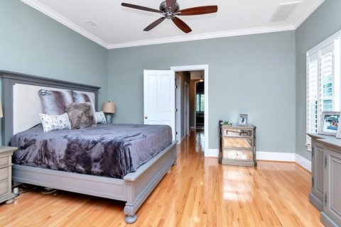 House in Tampa, Florida 5 bedrooms, 323.11 sq.m. № 1721035 - photo 28