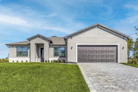 Casa en venta en Port Charlotte, Florida, 4 dormitorios, 183.95 m2 № 1773505 - foto 1