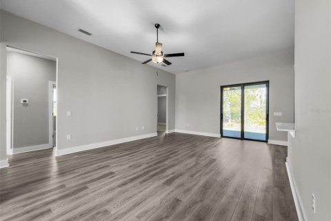 Casa en venta en Port Charlotte, Florida, 4 dormitorios, 183.95 m2 № 1773505 - foto 6