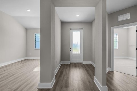 Casa en venta en Port Charlotte, Florida, 4 dormitorios, 183.95 m2 № 1773505 - foto 4