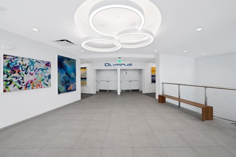 Copropriété à vendre à Hallandale Beach, Floride: 2 chambres, 118.91 m2 № 2084389 - photo 27