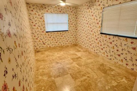 Casa en venta en Salt Springs, Florida, 3 dormitorios, 133.78 m2 № 2195323 - foto 18