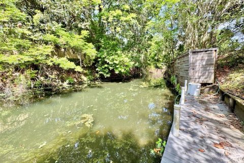 Casa en venta en Salt Springs, Florida, 3 dormitorios, 133.78 m2 № 2195323 - foto 2