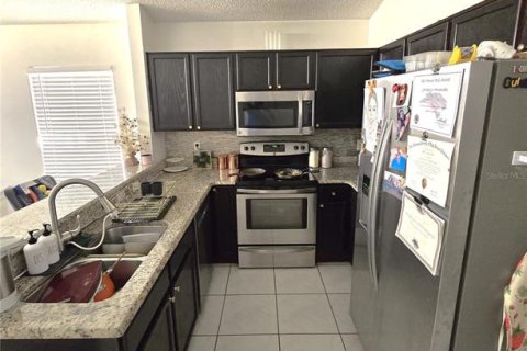 Casa en venta en Kissimmee, Florida, 3 dormitorios, 129.32 m2 № 2107396 - foto 4