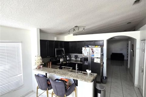Casa en venta en Kissimmee, Florida, 3 dormitorios, 129.32 m2 № 2107396 - foto 5