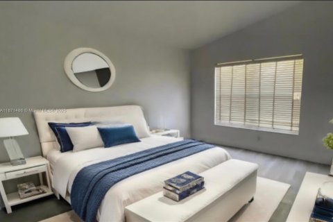 Townhouse in Homestead, Florida 3 bedrooms, 123.56 sq.m. № 1922881 - photo 18