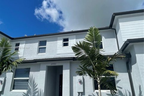 Townhouse in Homestead, Florida 3 bedrooms, 123.56 sq.m. № 1922881 - photo 28