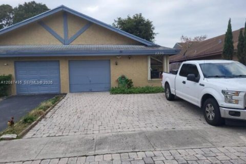 Villa ou maison à North Lauderdale, Floride 3 chambres, 106.84 m2 № 2372230