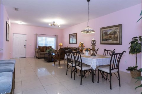 Condominio en venta en Kissimmee, Florida, 3 dormitorios, 137.87 m2 № 1823224 - foto 20