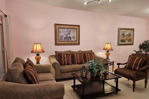 Condominio en venta en Kissimmee, Florida, 3 dormitorios, 137.87 m2 № 1823224 - foto 5