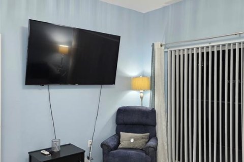 Condominio en venta en Kissimmee, Florida, 3 dormitorios, 137.87 m2 № 1823224 - foto 24