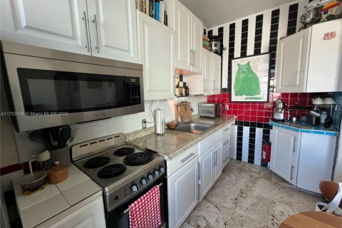 Copropriété à vendre à Miami Beach, Floride: 1 chambre, 41.81 m2 № 1874443 - photo 8