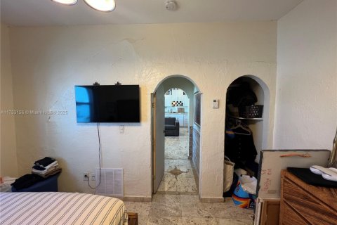 Copropriété à vendre à Miami Beach, Floride: 1 chambre, 41.81 m2 № 1874443 - photo 14