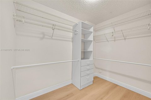 Copropriété à vendre à Tamarac, Floride: 2 chambres, 112.88 m2 № 2029764 - photo 13