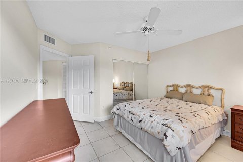 Copropriété à vendre à Tamarac, Floride: 2 chambres, 112.88 m2 № 2029764 - photo 5