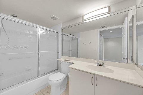 Copropriété à vendre à Tamarac, Floride: 2 chambres, 112.88 m2 № 2029764 - photo 7