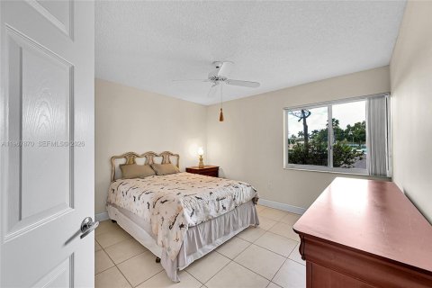 Copropriété à vendre à Tamarac, Floride: 2 chambres, 112.88 m2 № 2029764 - photo 4