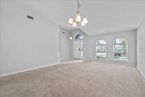 Villa ou maison à louer à Lakeland, Floride: 4 chambres, 183.76 m2 № 2388741 - photo 11