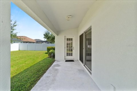 Villa ou maison à louer à Lakeland, Floride: 4 chambres, 183.76 m2 № 2388741 - photo 7