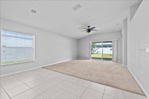 Villa ou maison à louer à Lakeland, Floride: 4 chambres, 183.76 m2 № 2388741 - photo 14