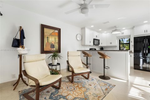 Townhouse in Coral Springs, Florida 2 bedrooms, 119.29 sq.m. № 1786944 - photo 15