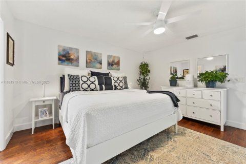 Townhouse in Coral Springs, Florida 2 bedrooms, 119.29 sq.m. № 1786944 - photo 25