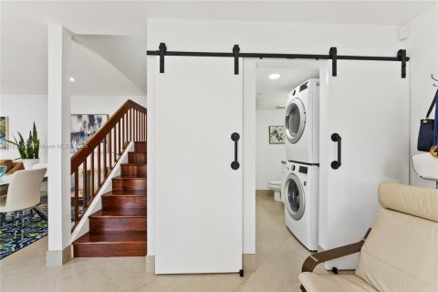 Townhouse in Coral Springs, Florida 2 bedrooms, 119.29 sq.m. № 1786944 - photo 23
