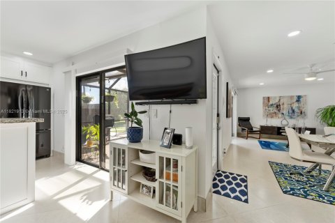 Townhouse in Coral Springs, Florida 2 bedrooms, 119.29 sq.m. № 1786944 - photo 16
