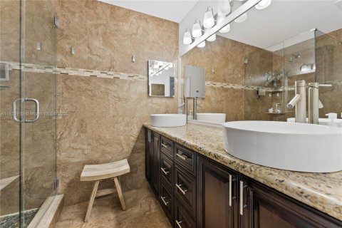 Townhouse in Coral Springs, Florida 2 bedrooms, 119.29 sq.m. № 1786944 - photo 29