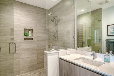 Condo in Sarasota, Florida, 2 bedrooms № 2155736 - photo 23