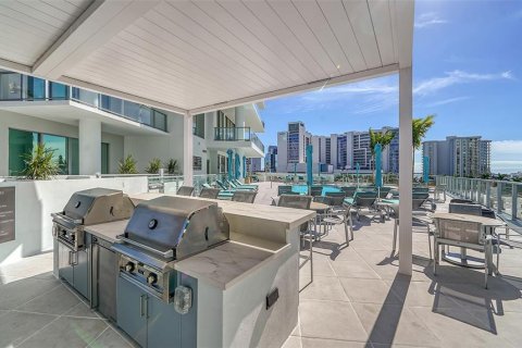 Condo in Sarasota, Florida, 2 bedrooms № 2155736 - photo 30